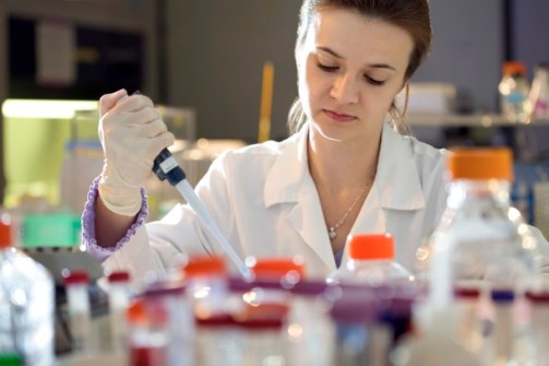 Charlotte, NC, USA --- Scientist Working on a Experiment in a Laboratory --- Image by © Thinkstock/Corbis